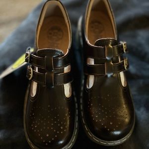 Brand new, size 8, never worn